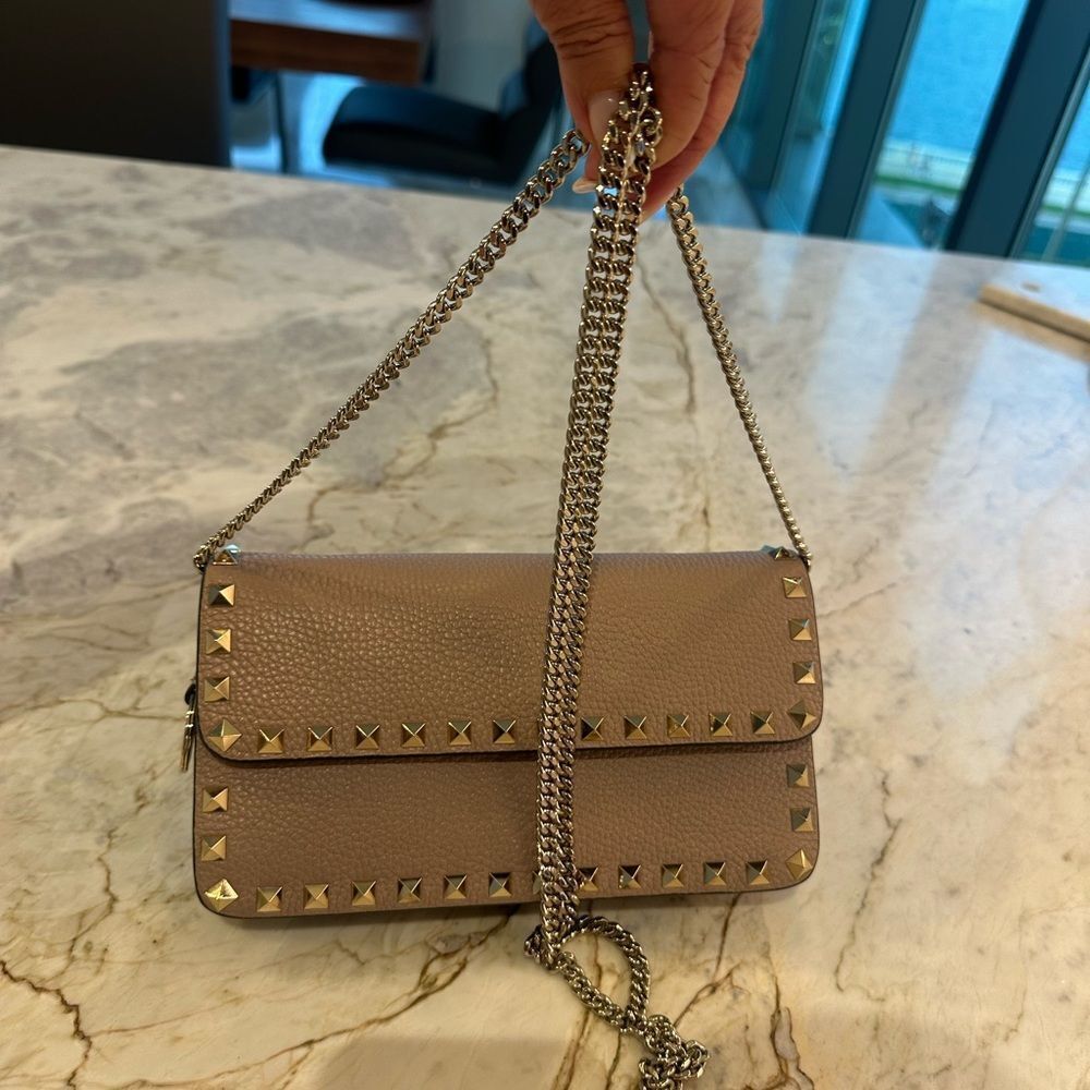 Valentino Garavani Rockstud handbag